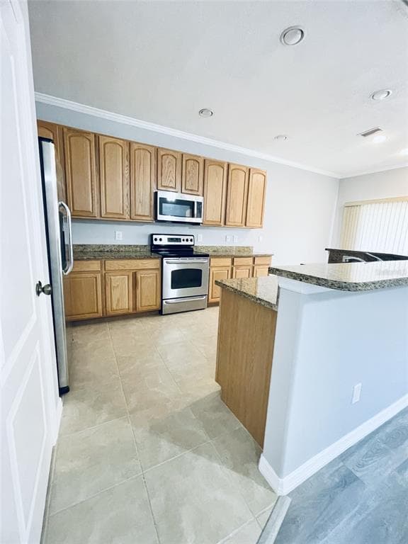 2827 SUNCOAST LAKES, PUNTA GORDA, FL, 33980 photo 4