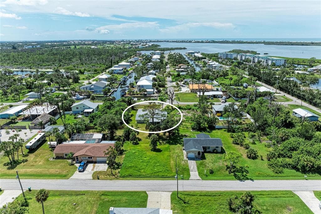 8164 ROBERT, ENGLEWOOD, FL, 34224 photo 3