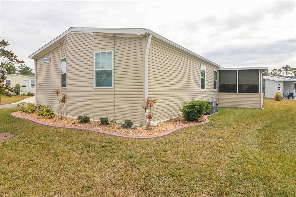 12116 SW COUNTY RD. 769, LAKE SUZY, FL, 34269 photo 2