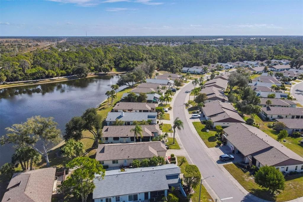 687 LINDEN, ENGLEWOOD, FL, 34223 photo 5