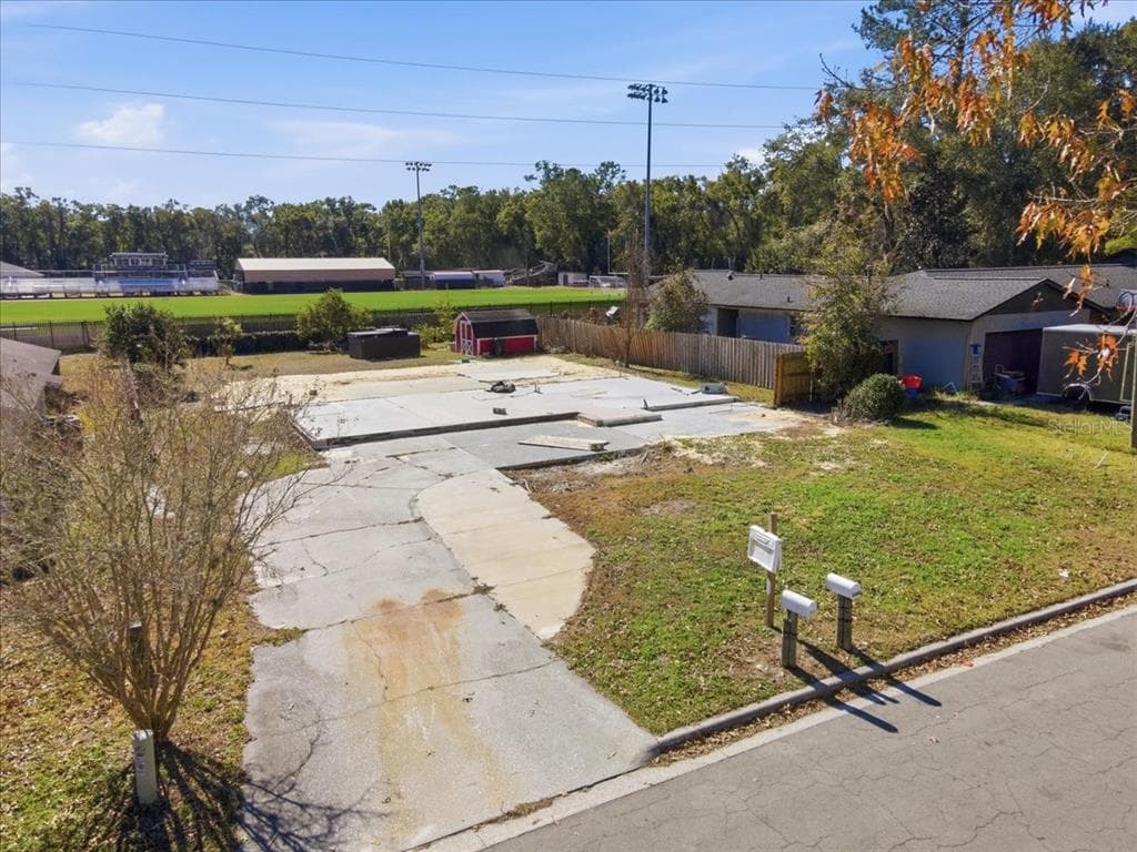 8203 13TH, GAINESVILLE, FL, 32607 photo 3