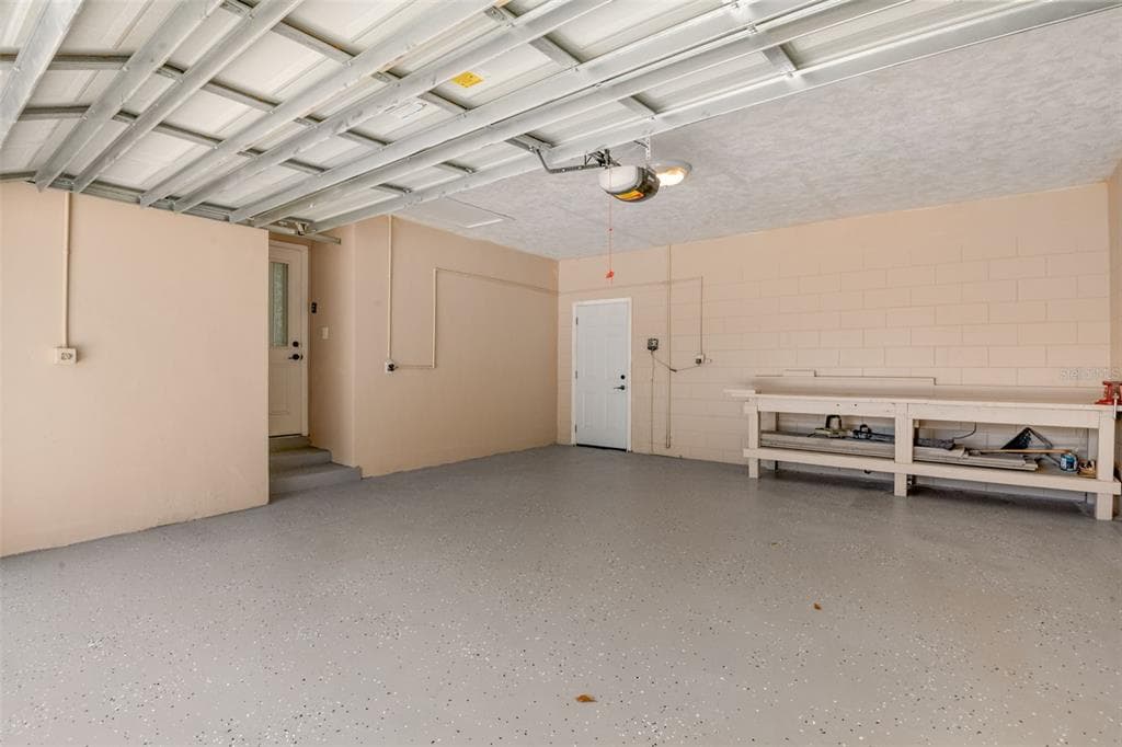 650 PINECREST, LARGO, FL, 33770 photo 4