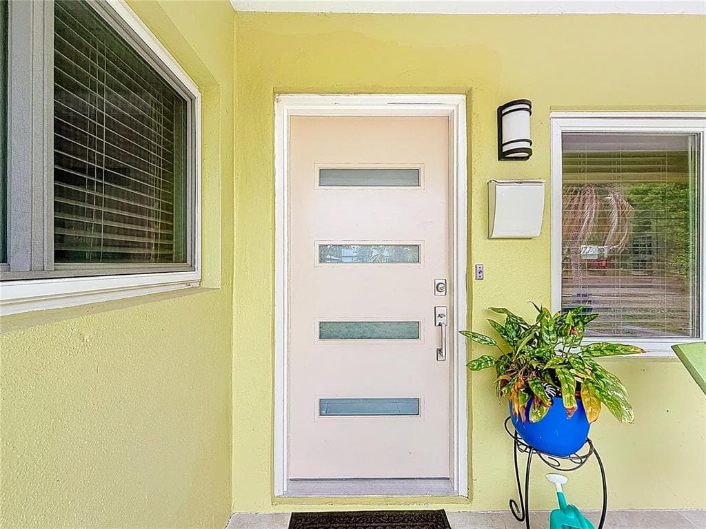 6170 7TH, ST PETERSBURG, FL, 33710 photo 3