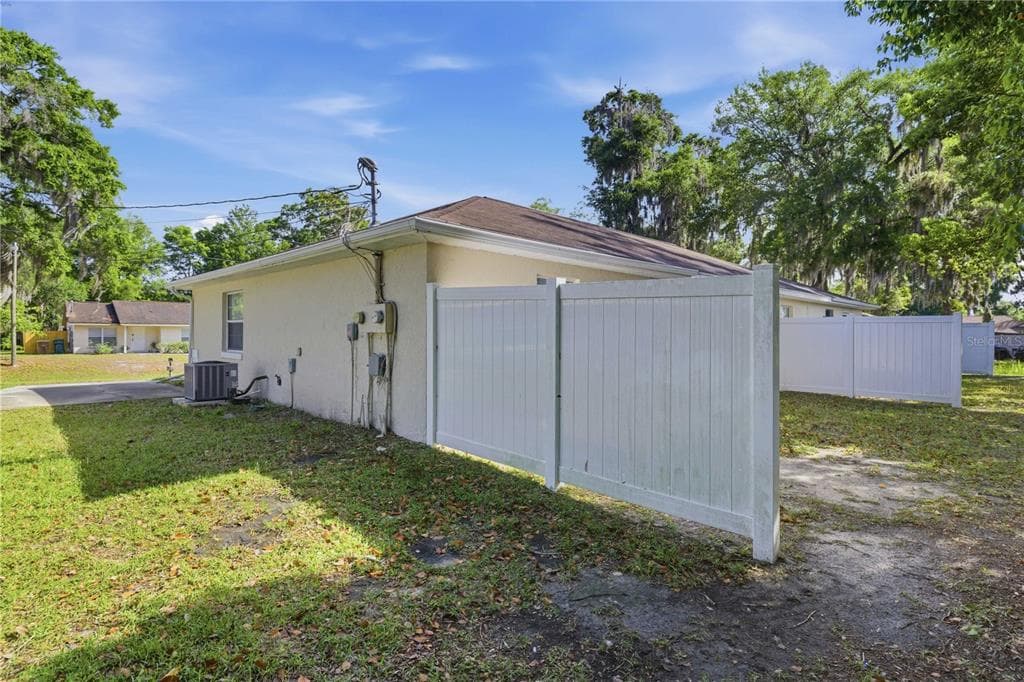 712 26TH, OCALA, FL, 34470 photo 3